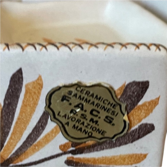 Vintage Lavorazione A Mano Ceramic Small Personal Individual (Ash)Trays & Holder - Picture 4 of 14